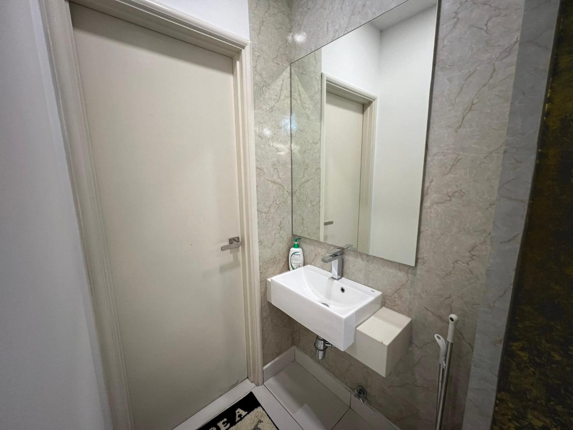 Arte Mont Kiara By Luxe Apartment